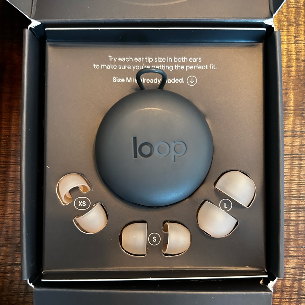 Loop Experience 2 Earplugs - Rose Gold - Picture 2 of 6